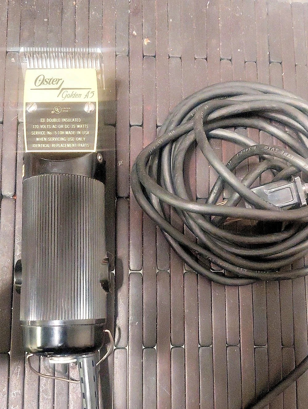 Oster Golden A5 Professional Animal Clipper Professional Clipper Black & Gold
